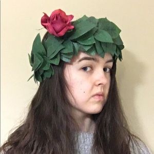 Flower crown- leaves with single pink rose accent